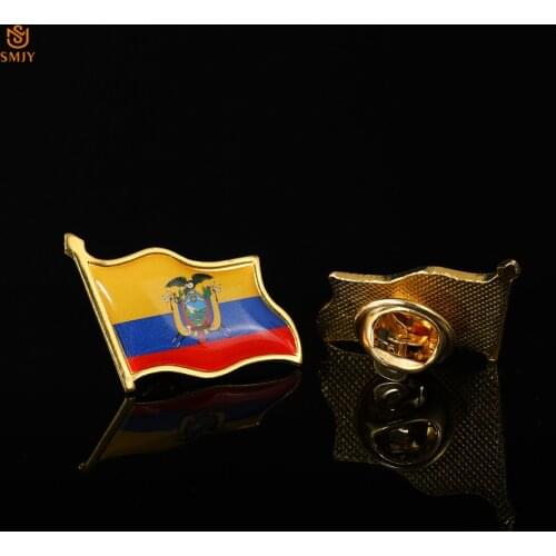 Euro Banner Brooch Collection Ecuador Waving Flag Bag Clothes Decorative Jewelry Brooch Patriot Lapel Enamel Brooch badge