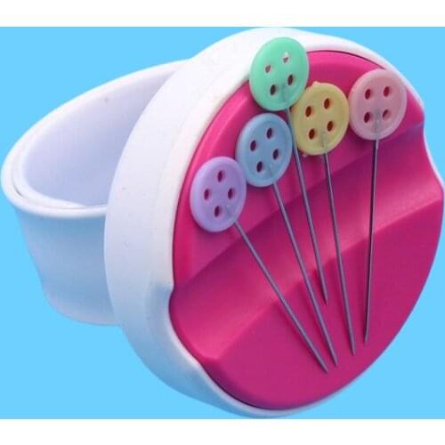 1pcs Creative Wrist Magnetic Needle Case Suction Pins Case Magnetic Pincushion Caddy Sewing Needles & Pin Magnet Absort Tools