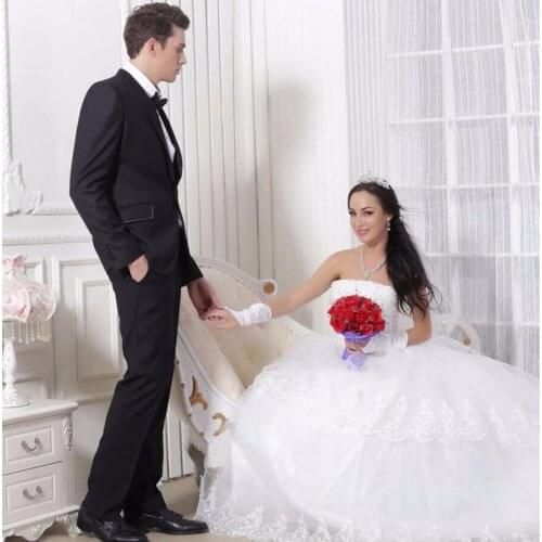 Summer Black Men Suits 2018 Wedding Gentlemen Slim Fit Groom Tuxedo Handsome Best Men Blazer Peaked Lapel 2 Pieces Jacket+Pants