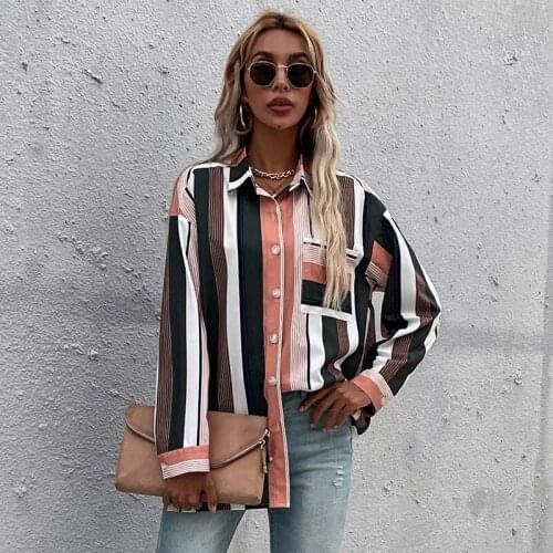 YM-capacity for love Collar Blouses