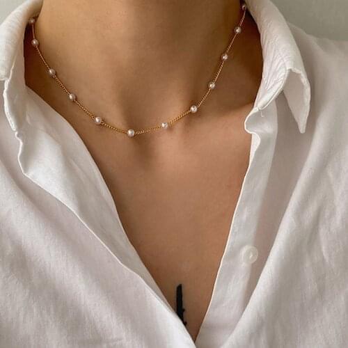 Korean Fashion White Imitation Pearl Choker Necklace for Women Bead Statement Necklace Elegant Temperament Chain Necklace Female