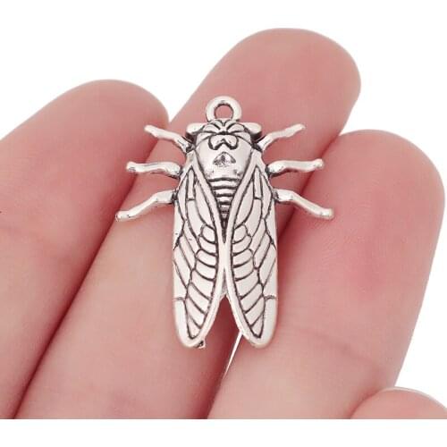 30 x Tibetan Silver Cicada Insect Bug Charms Pendants for DIY Necklace Bracelet Jewelry Making Accessories 28x23mm