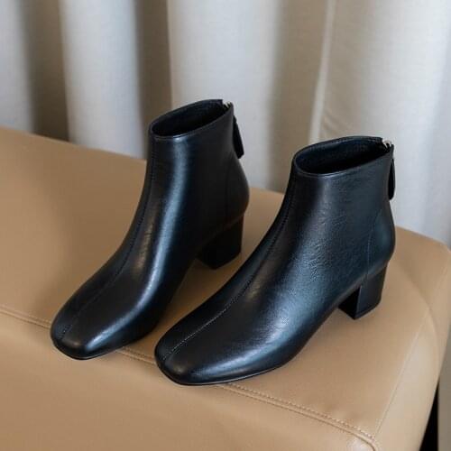 2021 Women Autumn and Winter New British Boots Thick with High Heels Ladies Zipper Boots Martin Boots