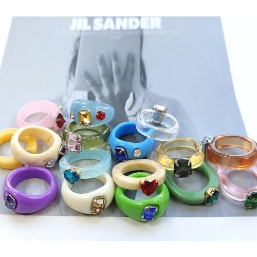 UJBOX 2021 New Resin Acrylic Colourful Love Rhinestone Ring for Women Geometric Round Rings Set for Women Jewelry Party Gifts