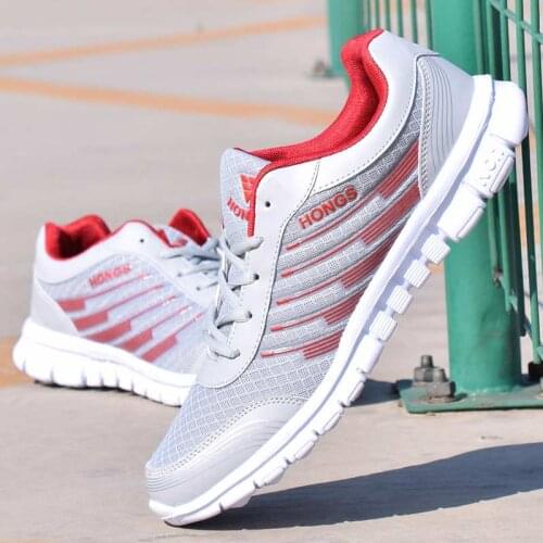 Sport shoes men sneakers 2021 hot fashion breathable mesh man shoes lace-up lighted casual vulcanized shoes zapatos de hombre