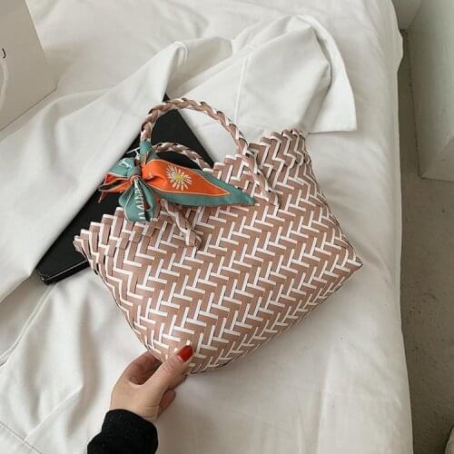 High Quality Woven Bag Handmade Casual Vegetable Basket Bags for Women 2021 New Simplicity Vintage Shopping Bag Tote