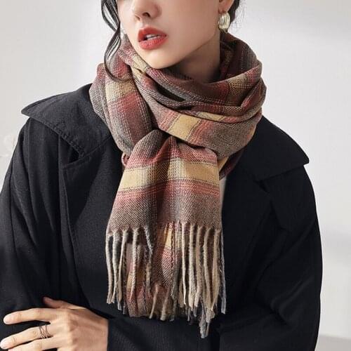 Johnature 2021 Winter New Japanese Korean All Match Scarf Casual Warm Plaid Tassel 7 Colors Women Shwal Scarf
