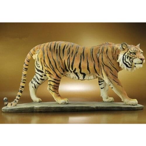 TIGER ART SCULPTURE FENG SHUI FIGURINE SIMULATION ANIMAL STATUES RESIN CRAFTS HOME DECORATION ACCESSORIES FOR LIVING ROOM R523