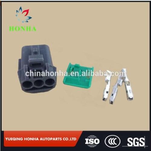 PB015-03320 Grey KUM auto 3 pins female wire harness waterproof electrical connector