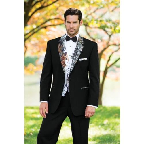New Arrival Groomsmen Camo Groom Tuxedos Shawl Notch Lapel Men Suits Wedding Best Man Blazer ( Jacket+Pants+Vest +Bow Tie) C315