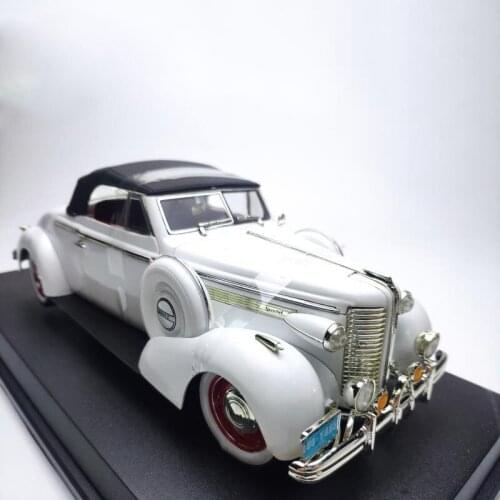 1/18 Scale 1938 Century Roadster Vehicle Model Diecast Classic Car Collection Decoration Toy Ornament Souvenir Display Gifts