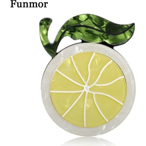 Funmor Trendy Lemon Section Brooch Acrylic Fruit Pins For Women Girls Daily Holiday Decoration Accessories Lapel Bag Ornaments