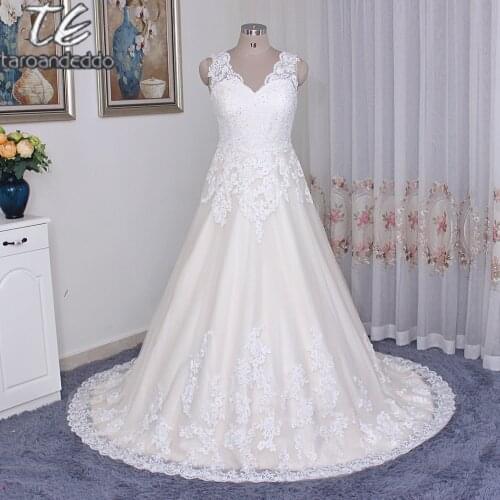 Ball Gowns Lace and Tulle Plus Size Wedding Dress 9WG3850 V-neck Lace Applique Crystals Champagne Bridal Gowns with Color