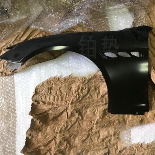 Car Front side wall Front fender 2014-2017Mas era tiQ uat tro por te M156 3.0 BT Front wheel hub mudguard assembly