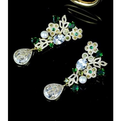 New brand boutique sterling silver flower earrings, gold water drop ladies wedding accessories. Anniversary gifts, parties.girl