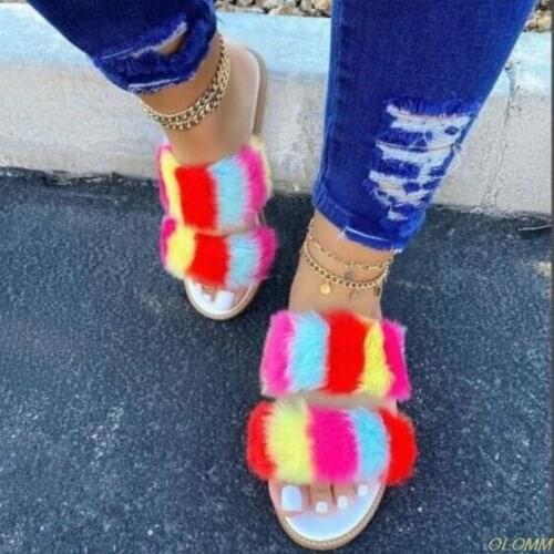 2020 women home furry slippers non-slip durable sandals outdoor wild beach flat flip flop Fox fur ms Spring / summer new Ladies
