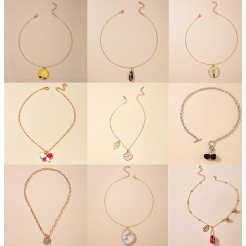 Tocona Charming Moon Pendant Necklace for Women Pretty Flowers Butterfly Shiny Rhinestone Chain Choker Party Jewelry Collar