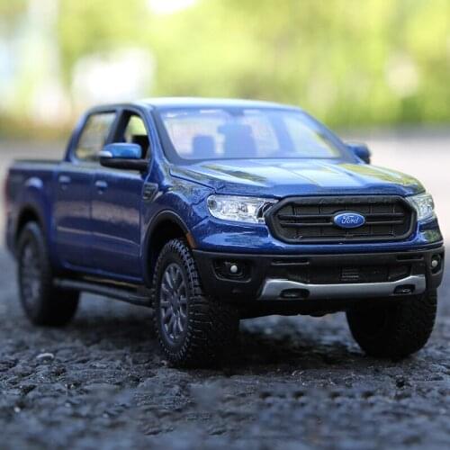 1:24 Ford Ranger 2019 Pickup trucks Alloy Car Model Diecasts & Toy Vehicles Collection Car Toy Boy Birthday gifts