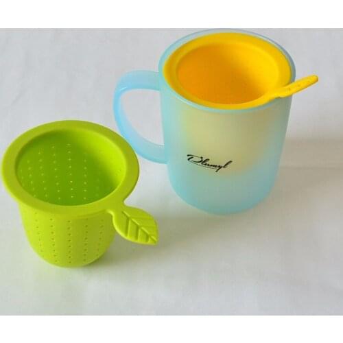 FDA silicone Tea Strainer, coffee mugs filter baskets ,Reusable silicone Tea Infuser Basket with Handles plumyl