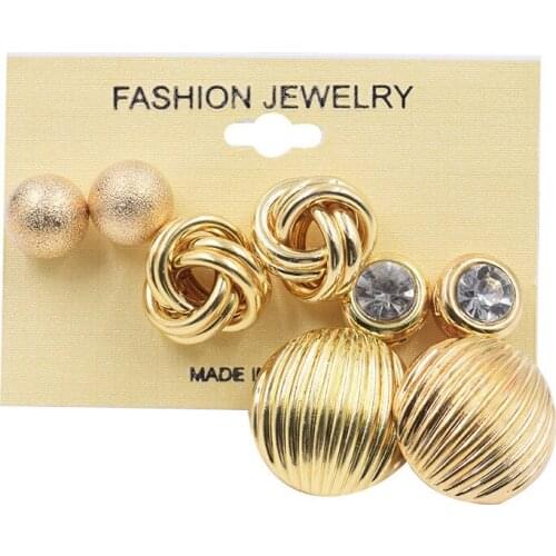 3 Pairs Stud Earrings Sets For Women Retro Ear Jewelry Simulated Crystal Hollow Flower Fashion OL Brincos 2018 Promotion SY41