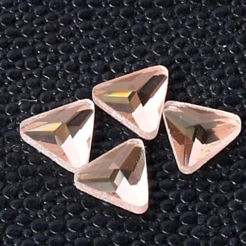 Jewelry accessories Champagne trianglar flat back glass crystal Rhinestones DIY mobile phone shell and wedding dress 20pcs/pack