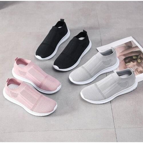 Dropshipping Sneakers Women Vulcanized Shoes Mesh Breathable Socks Shoe Ladies Comfort Plus Size Platform Ladies Flat Shoe