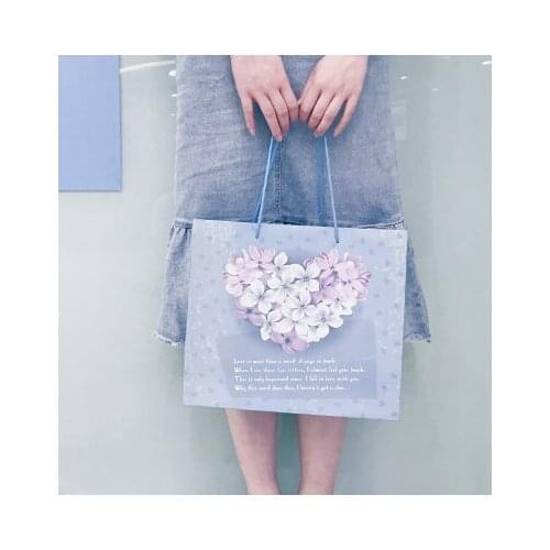 20pcs/lot Natural kraft paper bag with handle Wedding Party Favor Paper Gift Bags