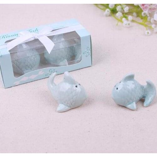 Free Shipping 100pcs=50set/1lot Wedding Gifts Ceramic Kissing Fish Salt And Pepper Shaker Set Fish Pepper Shaker
