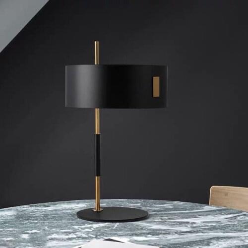Postmodern Style Black Metal Bedside Led Table Lamp Light luxury Model Room Living Room Study Decoration Lighting