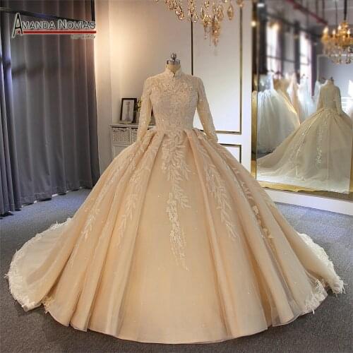 High neckline ball gown muslim wedding dress with lining dress wedding