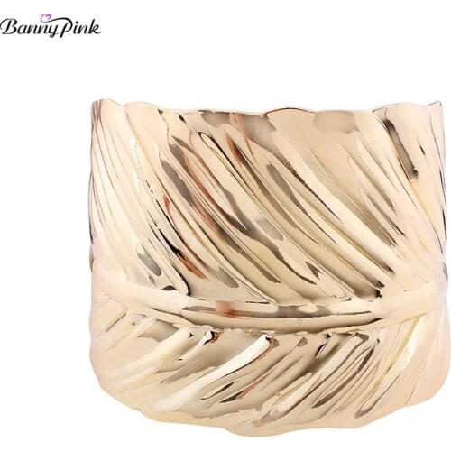 Banny Pink Chunky Alloy Leaf Bangle Bracelet For Women Big Metal Opening Bangle Bracelet Fashion Hand Jewelry Pulseras Bijoux