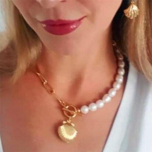 Boho Fashion Necklace Freshwater Pearl Shell Pendant Necklace Genuine Semi-Baroque Pearl Jewelry Pendant Necklace for Women