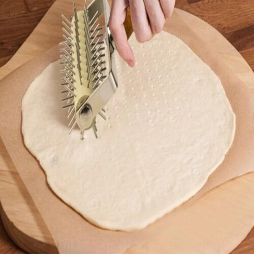Stainless Steel Pizza Cake Pie Bread Pastry Baking Tool Dough Pizza Needle Punchers Roller Wooden Handle 1Pcs