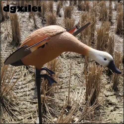 Wholesale Outdoor Hunting 6V Motor Ruddy ShelDuck Decoy Plastic Duck Decoys From Xilei