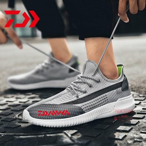 2021 Daiwa Fishing Shoes Men Summer Breathable Shoes Non-slip Breathable Shoes Outdoor Running Shoes Climbing Shoes Casual Shoes