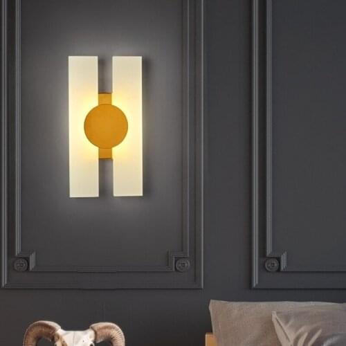 Nordic Led Wall Light Luxury Sconce Modern Minimalist Creative Living Room Aisle Bar Bedroom Bedside Gold Background Decor Lamp