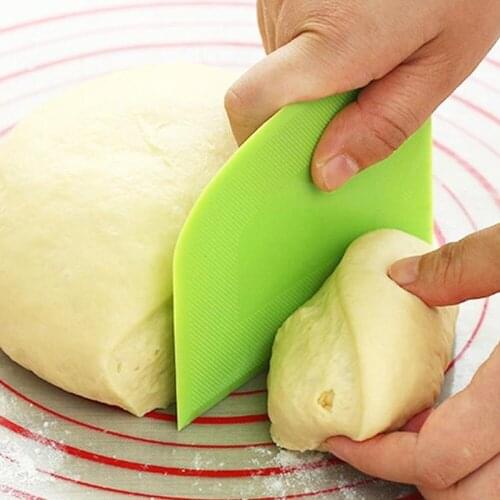 Plastic Kitchen Cake Cream Spatula Dough Knife Cutter Butter Batter Scraper Cake Decorating Spatulas Baking Pastry Tools
