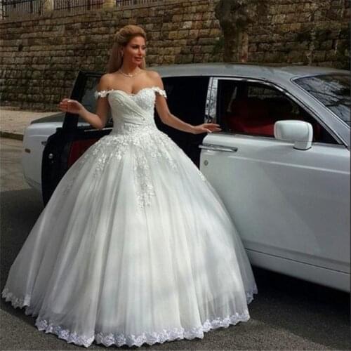 Elegant Wedding Dress 2019 Ball Gown Off The Shoulder Appliqued Lace Floor Length Women Plus Size Vestido de Noiva Bridal Gown