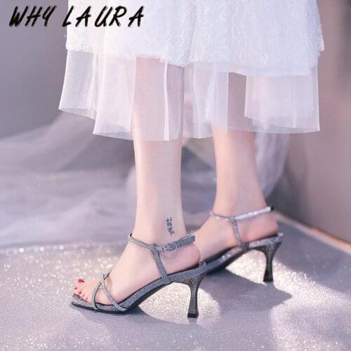 WHY LAURA Fashion Footwear