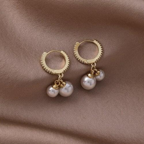 2021 Korean New Exquisite Simple Pearl Small Earrings Fashion Temperament Versatile Earrings Womens Jewelry