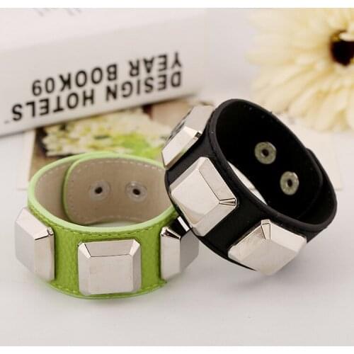 Dankaishi Fashion Leather Bangles for Women and Men Green and Black Color Metal Square Charms Best Birthday Gift for Boyfriend