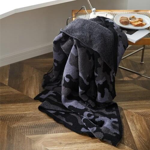 Regina Camouflage Knitted Throw Blanket Cozy Microfiber Delicate Crochet Wearable Fluffy Office Sofa Bed Fleece Plaid Blankets