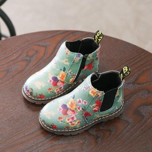 2020 Winter New Childrens Printing Wild Martin Boots Flat Non-slip Childrens Boots Comfortable Plus Velvet Kids Boots Girls