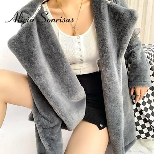 Alicia Sonrisas Women's Down Jackets