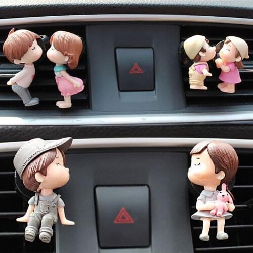 Lovely Couple Girl Boy Car Air Vent Freshener Perfume Clip Aromas Diffuser Decor Car Fragrance Air Conditioning Perfume Clip