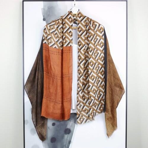 2021 Fashion Newest Printed Cotton Viscose Printed Scarf Shawls Wraps Hijabs 2Colors 10pcs/lot