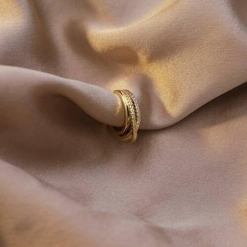 2020 South Korean New Fashion Exquisite Cross Earrings Women Multi - Layered Temperament Simple Joker Ear Bone Earrings