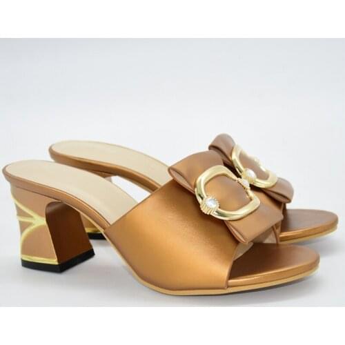 New Designer Luxury Shoes Women 2021 High Quality African Wedding Shoes 2021 Special Arrivals Wedding Gold Color Nigeriain Shoe