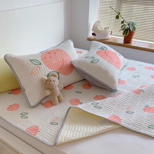 Fresh Latex Summer Sleeping Mat Kit Toner Non-Stick Cool Silk Ice Silk Fabric Cooling Mattress 1.5/1.8 m