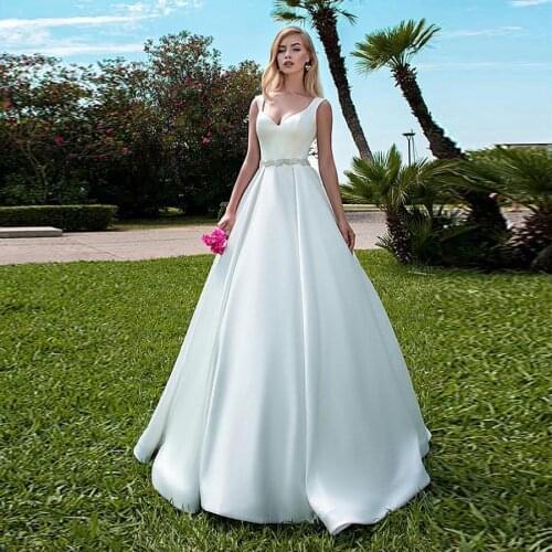 Sexy Satin V Neck A Line Wedding Dresses Simple Beaded Waist Outdoor Bride Dress Vestido Noiva Sereia Robe De Mariee Mariage